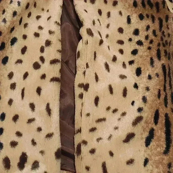 Kate and rosy leopard jacket - Picture 6 of 6